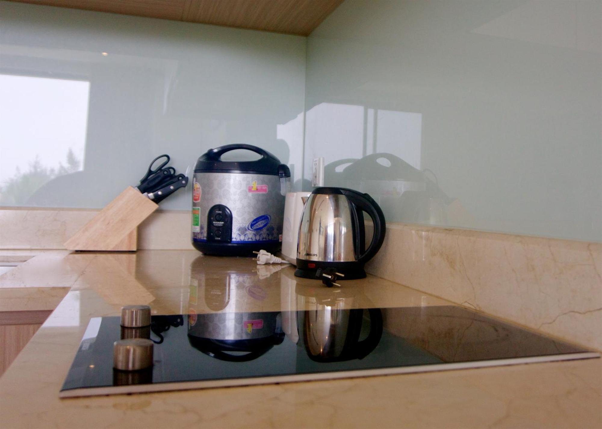 Sunshine Apartment In 5* Resort Da Nang Exteriör bild